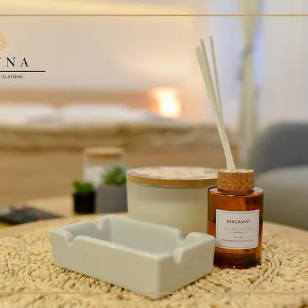 Aluna Lux 公寓 兹拉蒂博尔