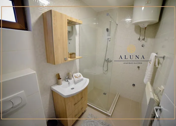 Aluna Lux 公寓 兹拉蒂博尔
